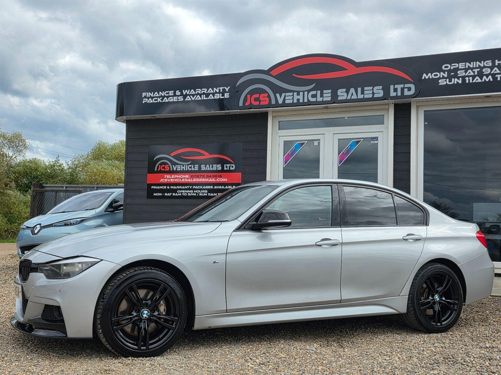BMW 3 Series 320D Luxury White #12