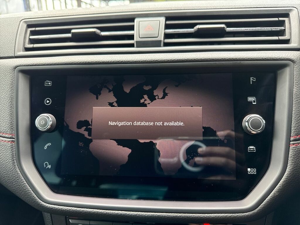 Seat Arona Hatchback Red #14