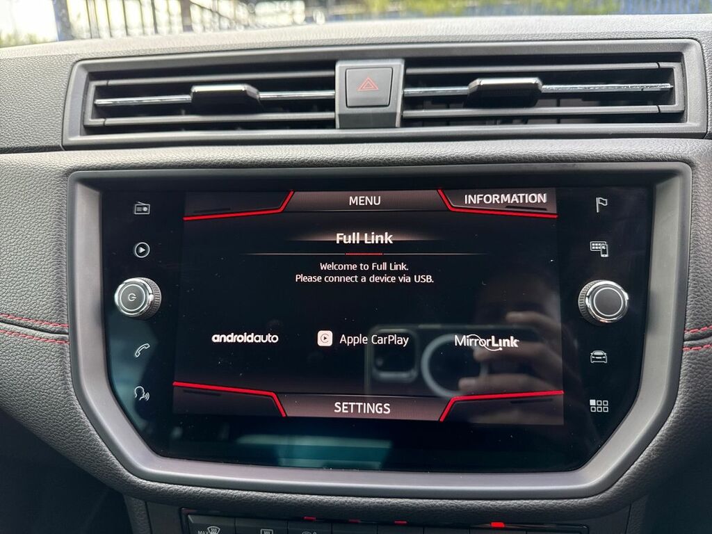 Seat Arona Hatchback Red #34