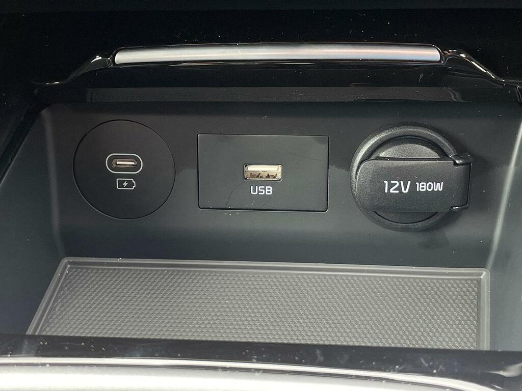 Kia Xceed 1.5L Gt-line Silver #42