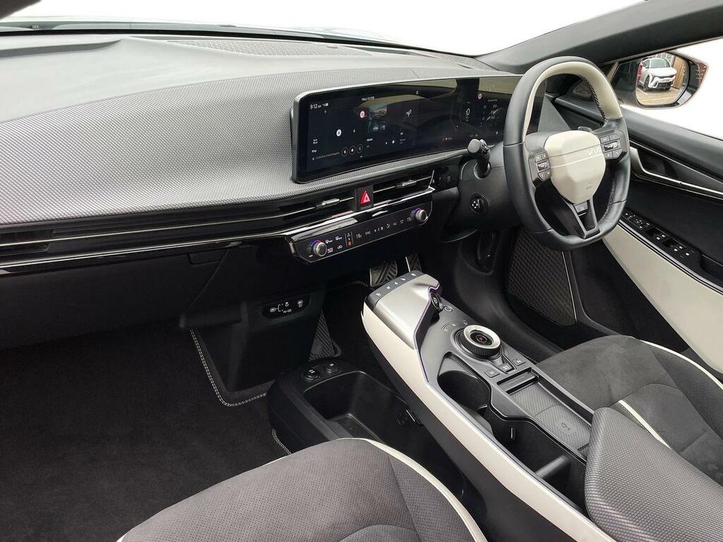 Kia EV6 84 Kwh Gt-line S White #2