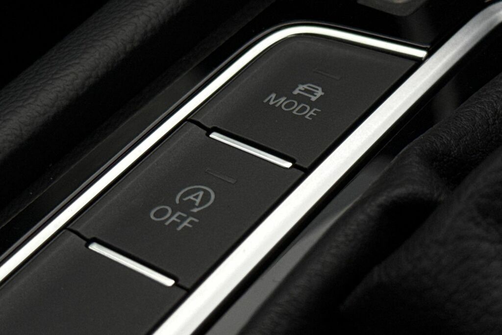 Volkswagen Arteon Hatchback White #27