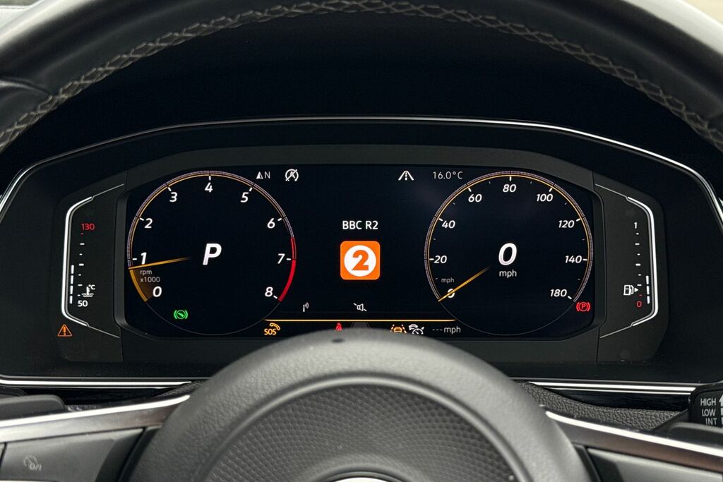 Volkswagen Arteon Hatchback White #15