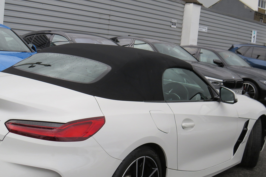 BMW Z4 Convertible Blue #7