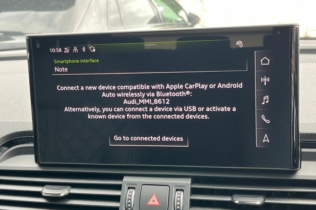 Audi Q5 Sport Black #24