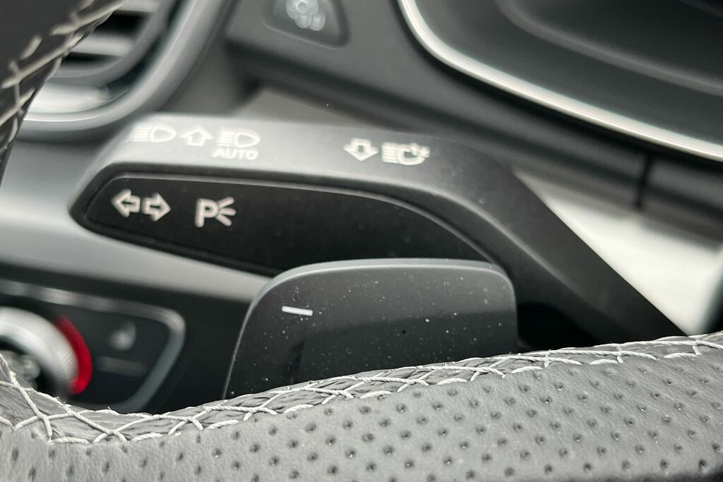 Audi Q5 Sport Black #40