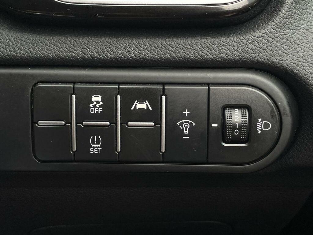 Kia Proceed 1.5 T-gdi Dct Gt-line S White #35