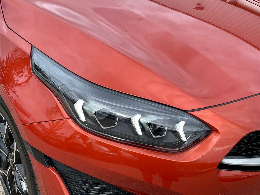 Kia Proceed 1.5 T-gdi Dct Gt-line S White #19