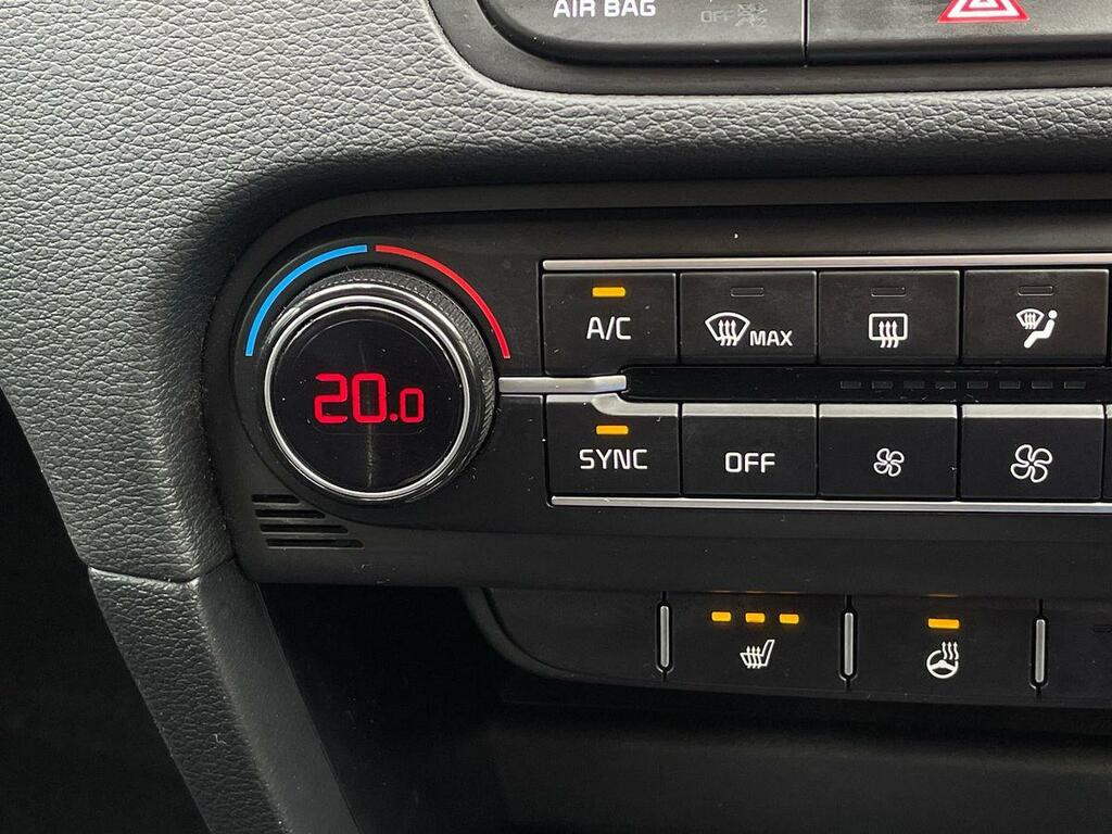 Kia Proceed 1.5 T-gdi Dct Gt-line S White #45
