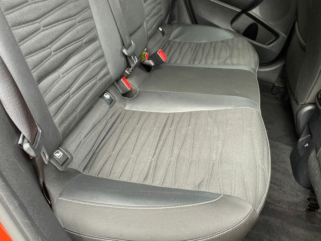 Kia Proceed 1.5 T-gdi Dct Gt-line S White #31