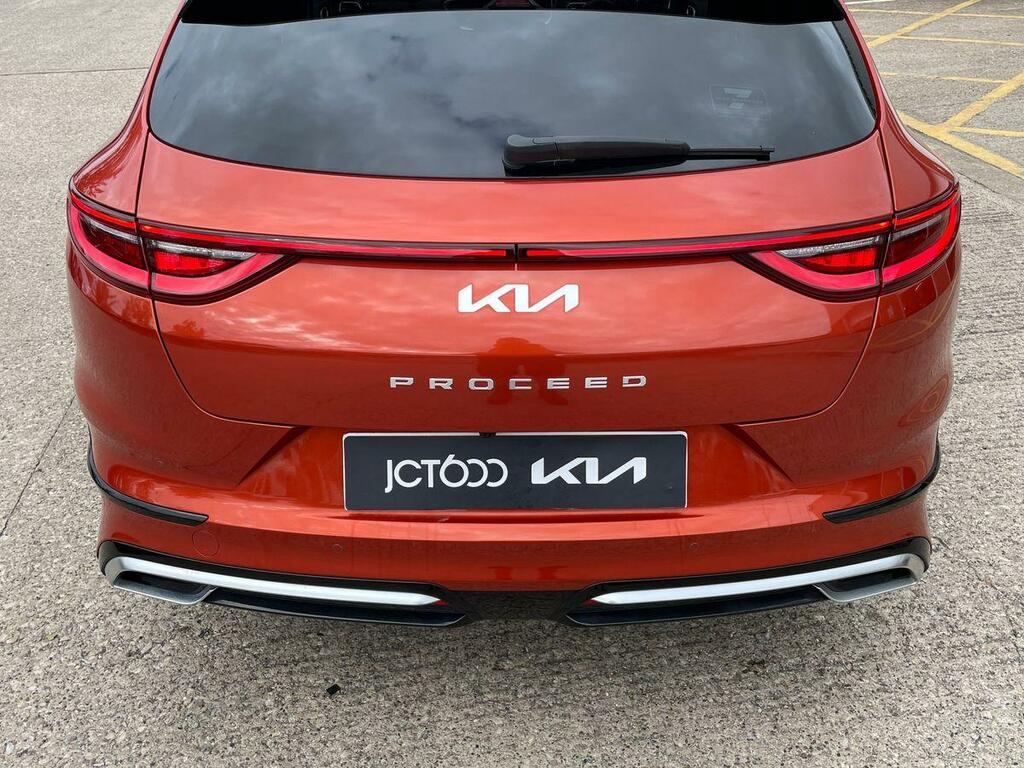 Kia Proceed 1.5 T-gdi Dct Gt-line S White #25