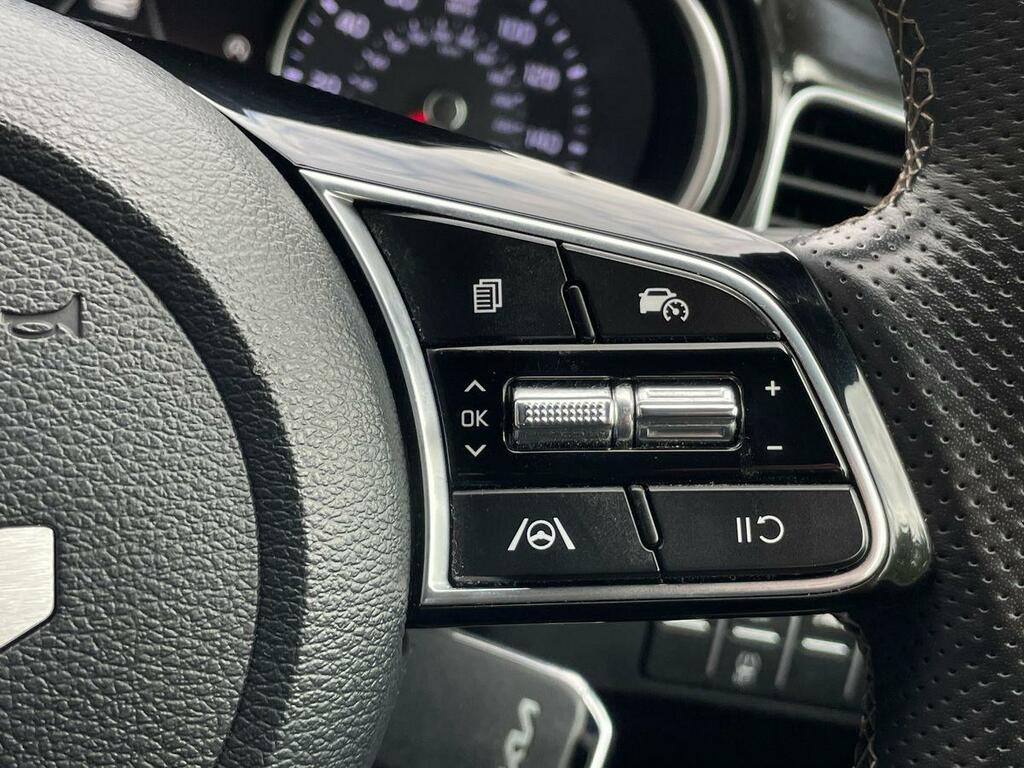 Kia Proceed 1.5 T-gdi Dct Gt-line S White #17