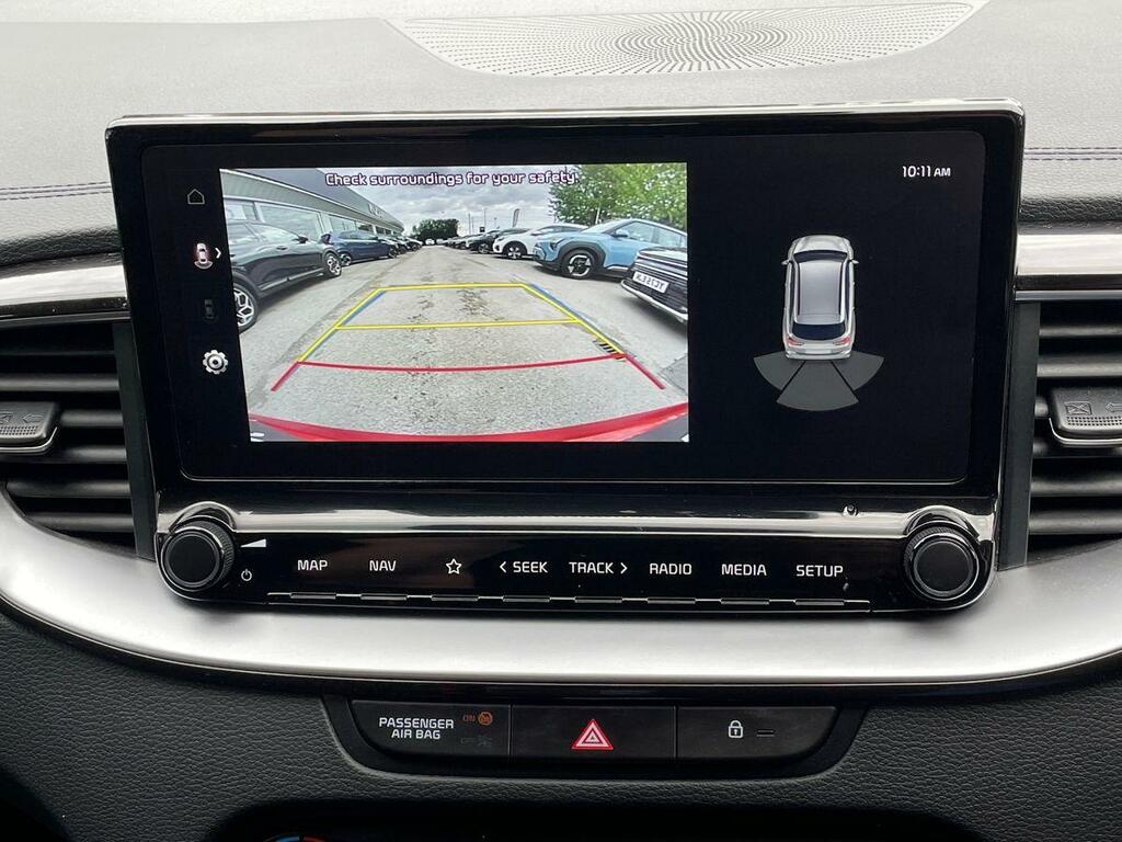 Kia Proceed 1.5 T-gdi Dct Gt-line S White #48