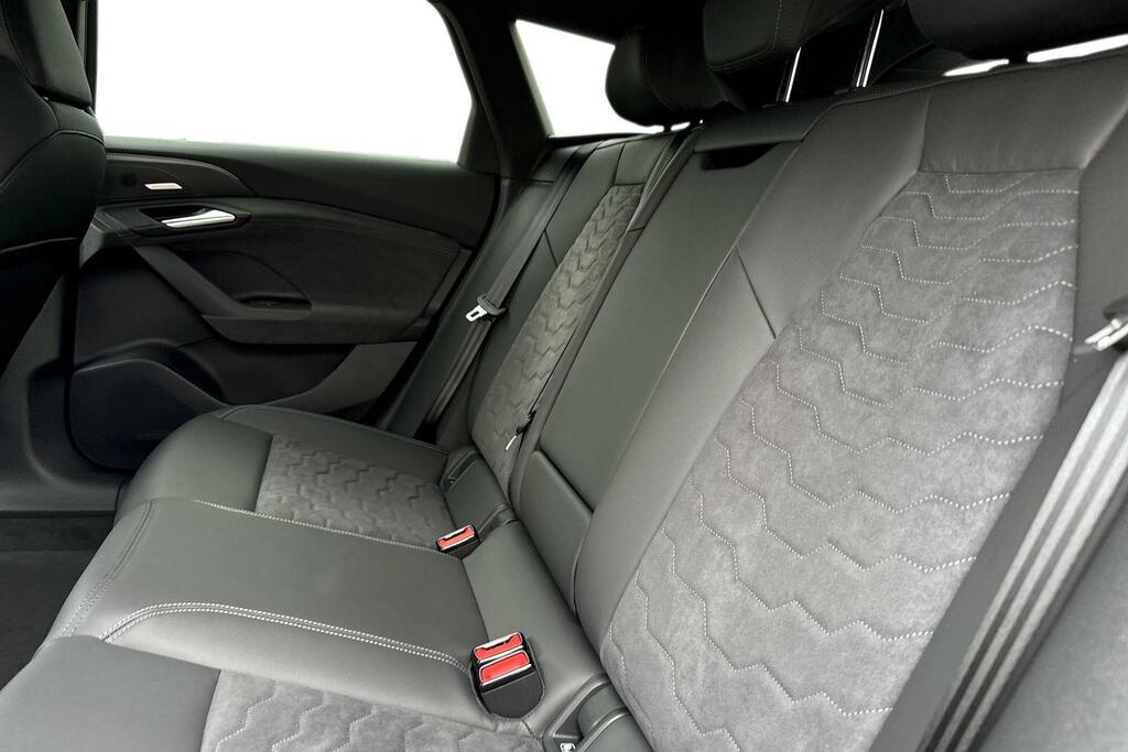 Audi A6 E-tron Avant Audi A6 E-tron Avant Special E 270Kw Performance 1 Beige #9