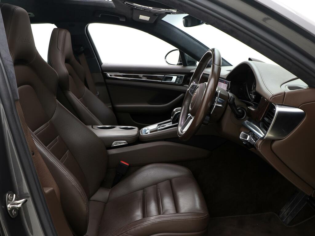 Porsche Panamera 4 Pdk Silver #36