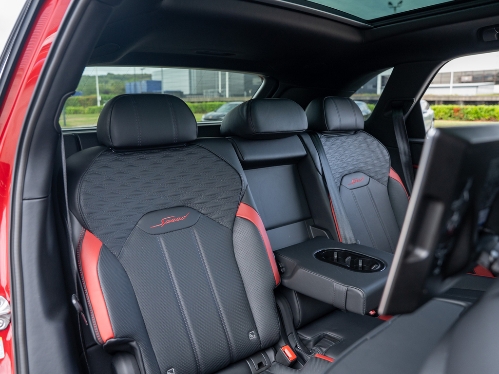 Bentley Bentayga S Black Edition V8 #16
