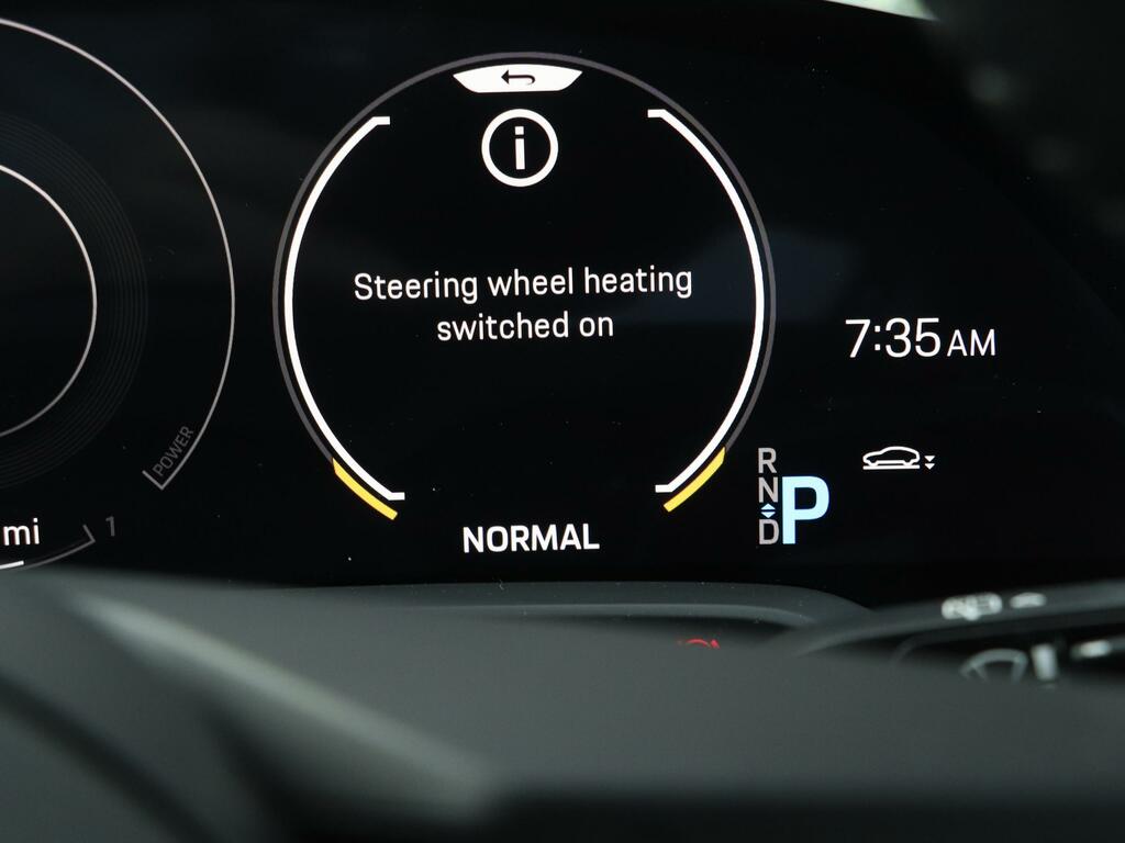 Porsche Taycan 4S 93Kwh Grey #32
