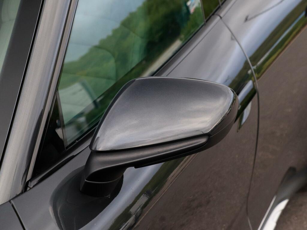 Porsche Taycan 4S 93Kwh Grey #11