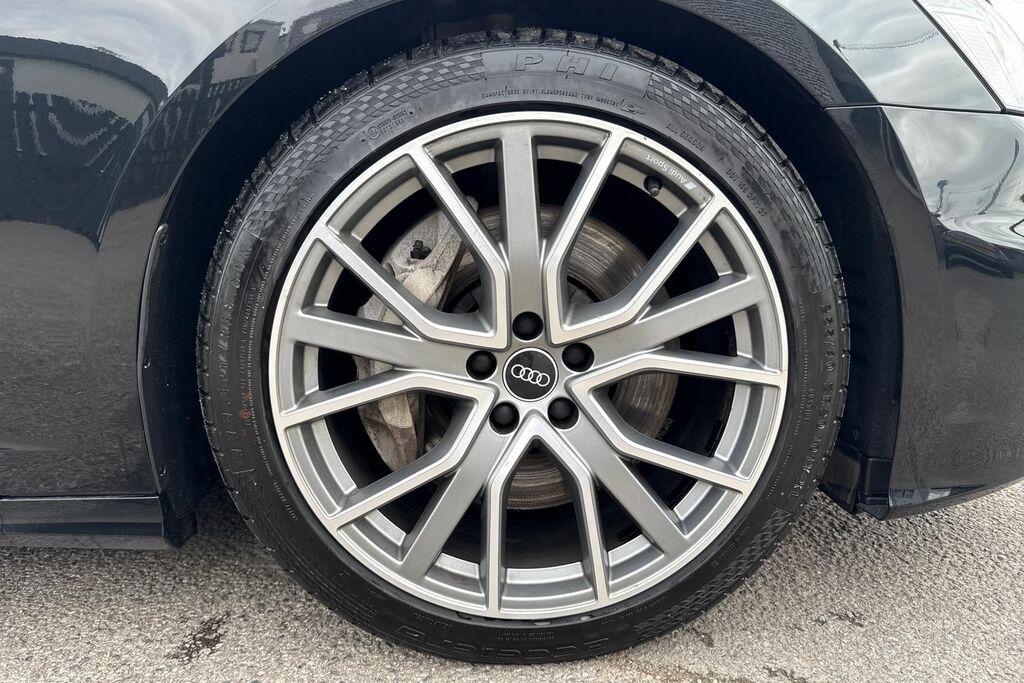 Audi A6 Saloon Sport White #31