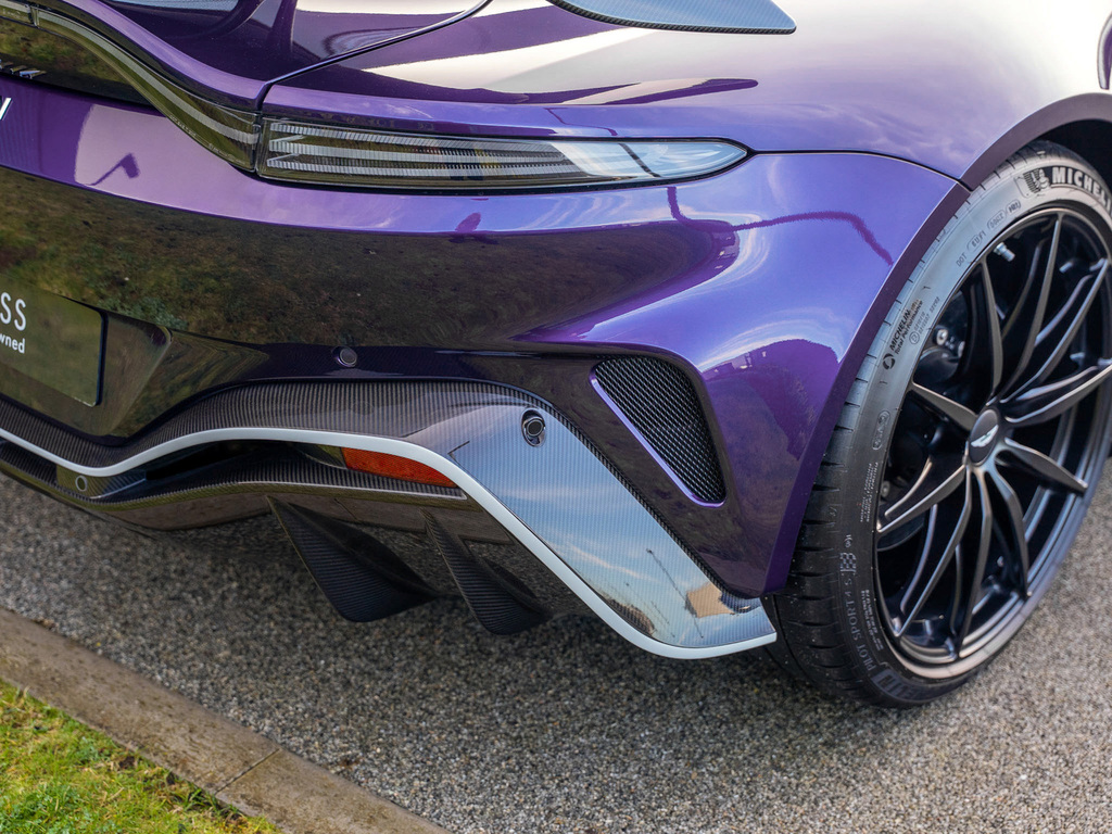 Aston Martin Vantage F1 Edition #50
