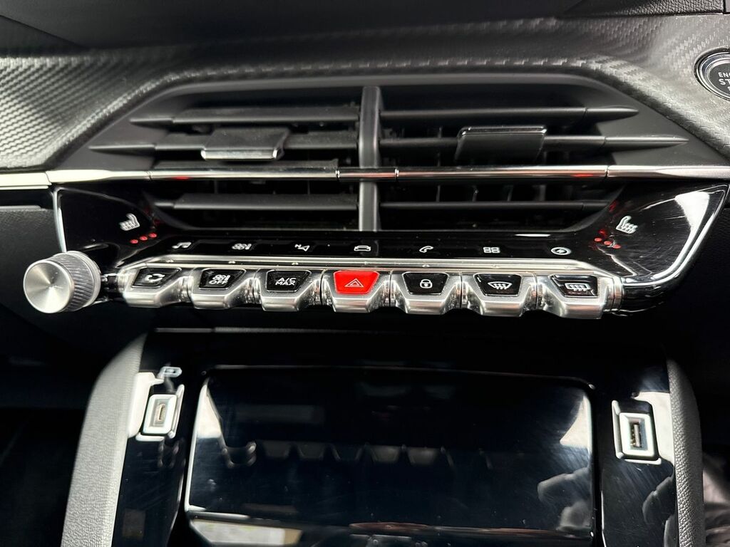Peugeot e-2008 100Kw Active 50Kwh Orange #33