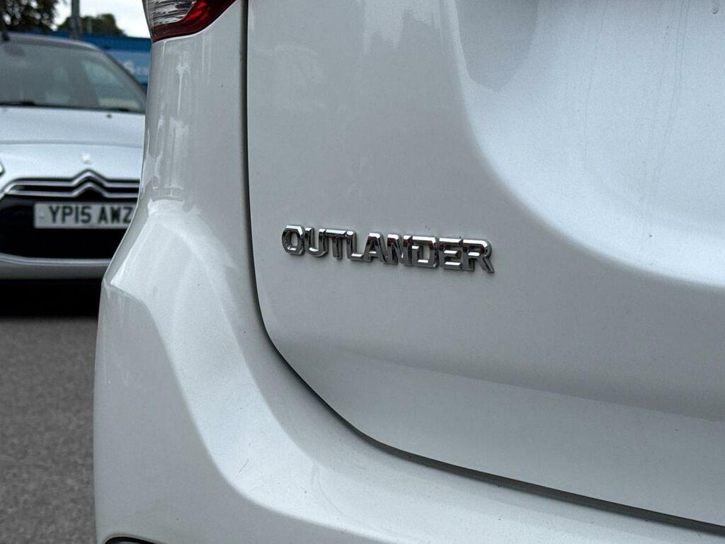 Mitsubishi Outlander 2.4 Phev Dynamic Safety 222 Bhp Parking Se Black #33