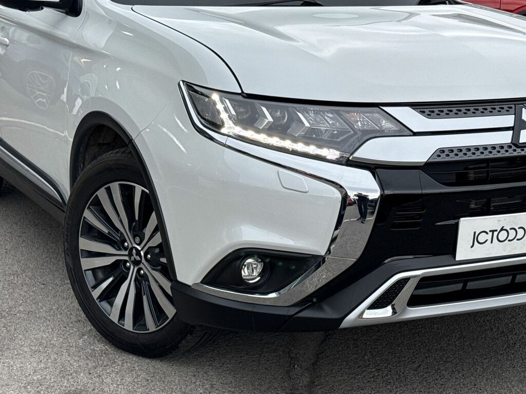 Mitsubishi Outlander 2.4 Phev Dynamic Safety 222 Bhp Parking Se Black #19