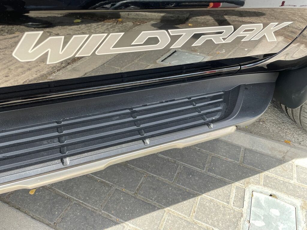 Ford Ranger Club Ac YT68YPZ Black #25