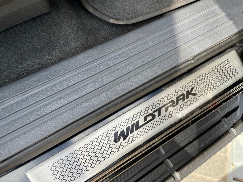 Ford Ranger Club Ac YT68YPZ Black #26