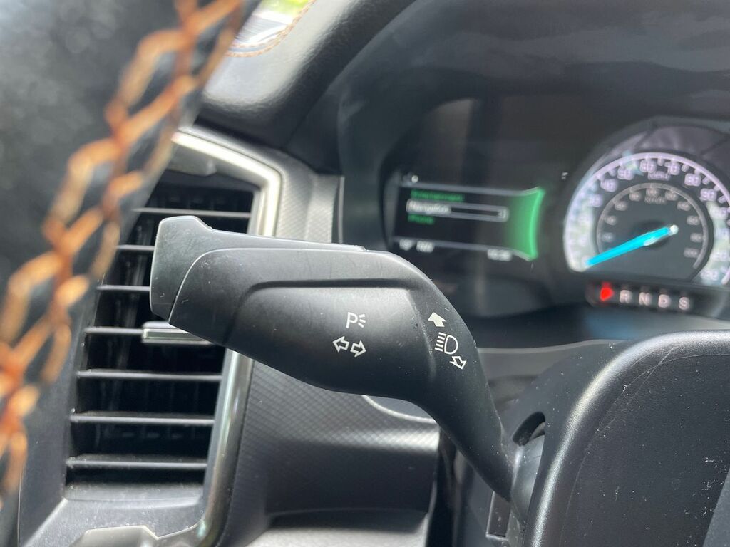 Ford Ranger Club Ac YT68YPZ Black #34