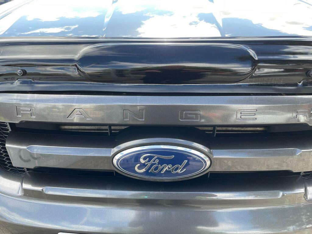 Ford Ranger Club Ac YT68YPZ Black #21