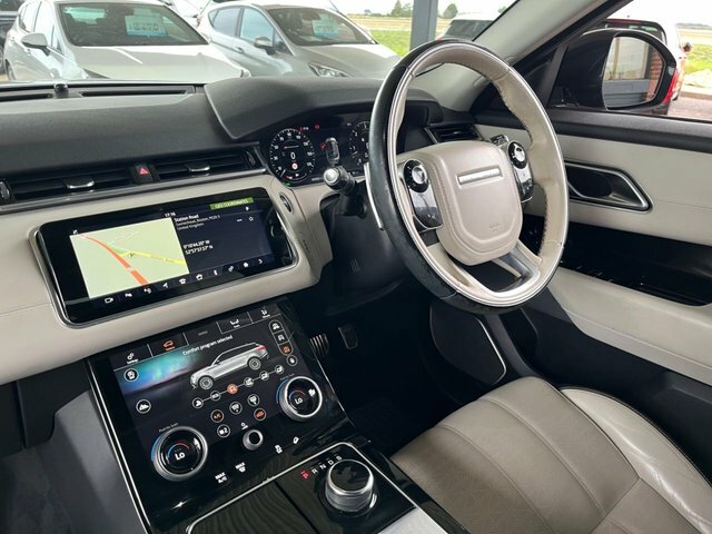 Land Rover Range Rover Velar 2.0 D240 Se Red #50