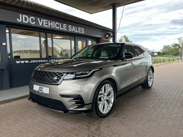 Land Rover Range Rover Velar 2.0 D240 Se Red #7