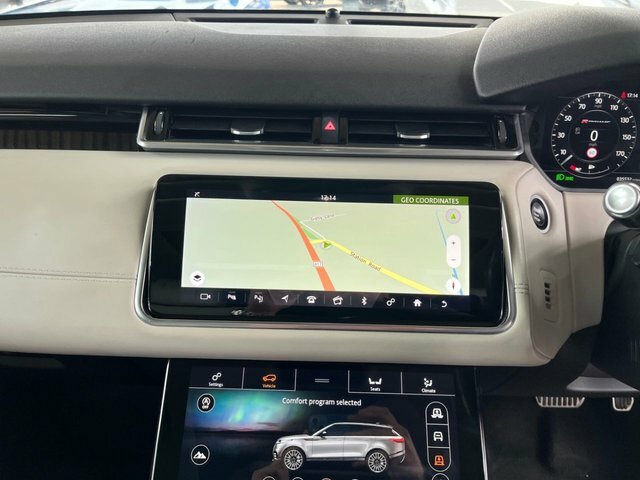 Land Rover Range Rover Velar 2.0 D240 Se Red #36