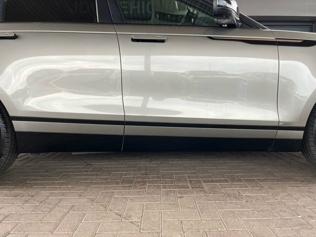 Land Rover Range Rover Velar 2.0 D240 Se Red #19