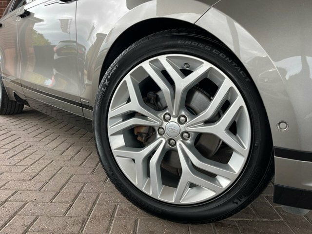 Land Rover Range Rover Velar 2.0 D240 Se Red #18