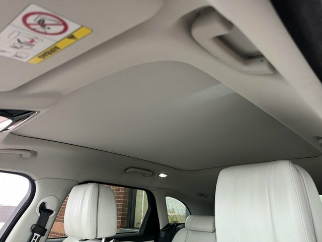 Land Rover Range Rover Velar 2.0 D240 Se Red #53