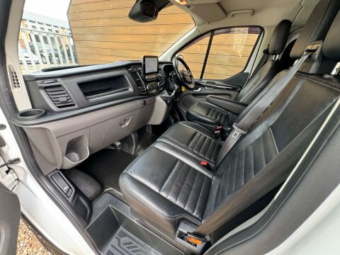 Ford Transit Custom 2.0 Ecoblue 170Ps Low Roof Dcab Ms-rt Van  #25