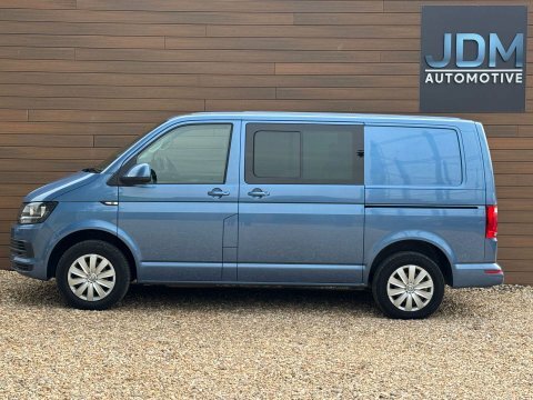 Volkswagen Transporter Mpv Black #7