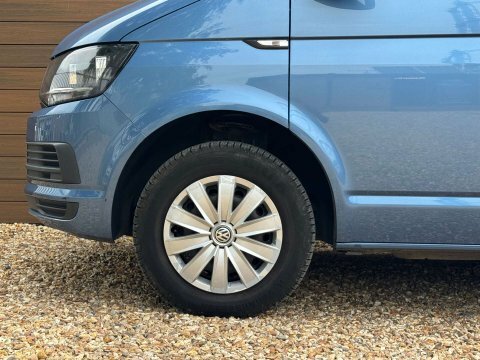 Volkswagen Transporter Mpv Black #9