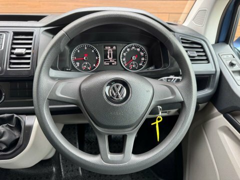 Volkswagen Transporter Mpv Black #16