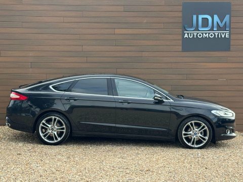 Ford Mondeo 2.0 Mondeo Titanium Black #2