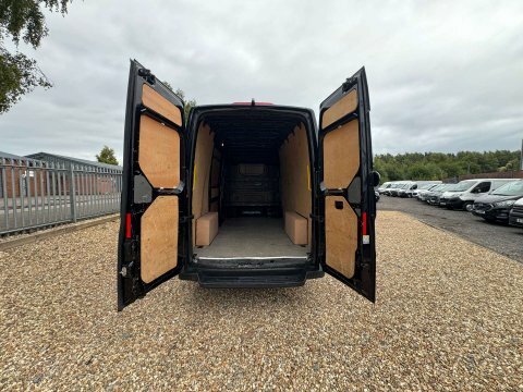 Volkswagen Crafter 2.0 Crafter Cr35 Black #5