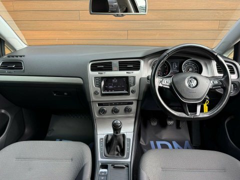 Volkswagen Golf Mk8 Hatchback 5-Dr 1.5 Tsi 150Ps R-line Evo Black #22