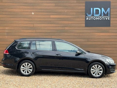 Volkswagen Golf Mk8 Hatchback 5-Dr 1.5 Tsi 150Ps R-line Evo Black #2