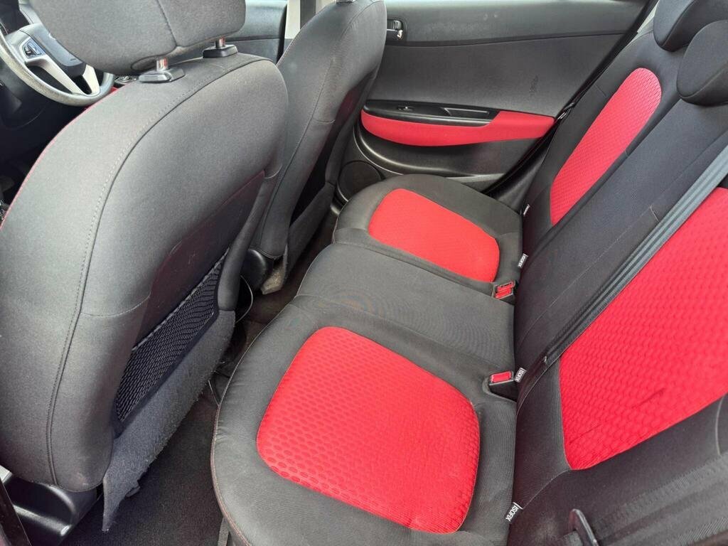 Hyundai I20 Classic Blue #14