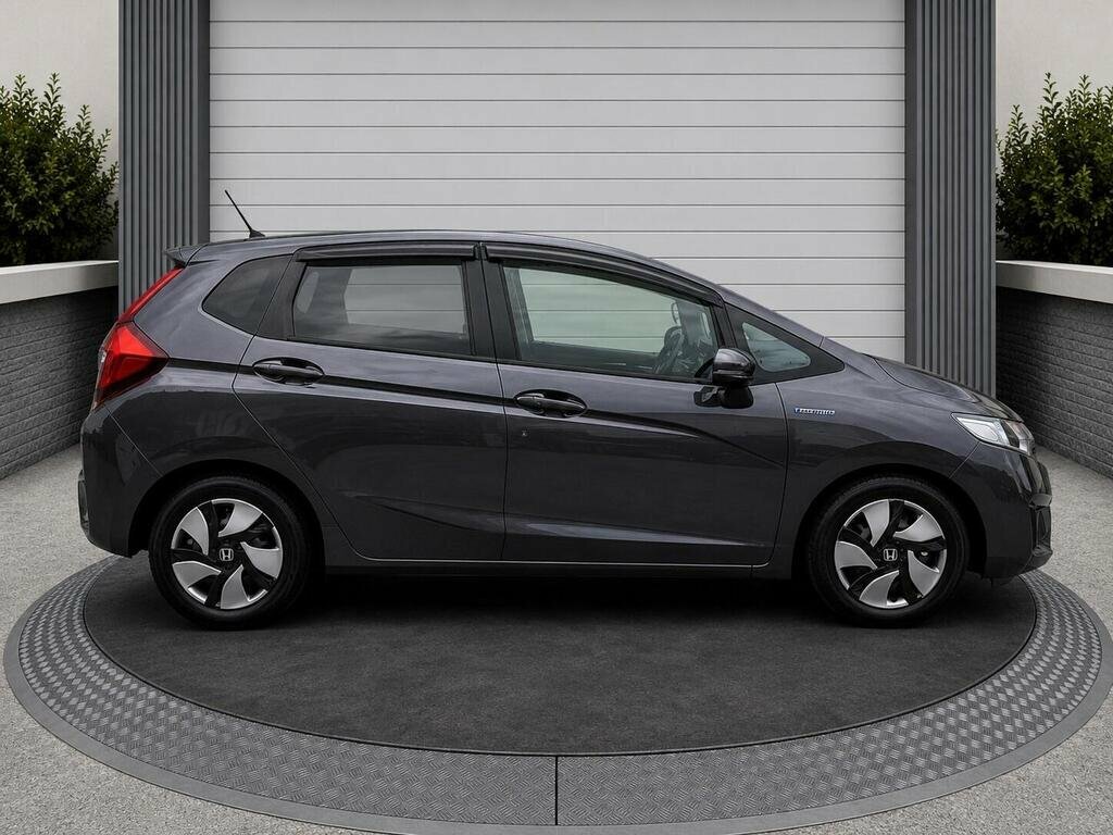 Honda Jazz LX Silver #7