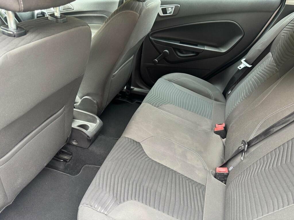 Ford Fiesta 1.25 Style Red #13
