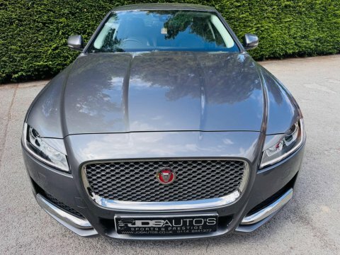 Jaguar XF 2.0D Portfolio SV17PKF Grey #4