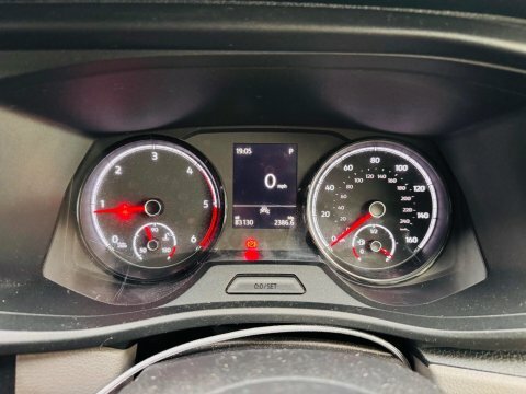 Volkswagen Transporter Highline Black #16